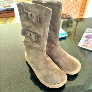 Livia & Luca Taupe Spring Boots BNIB!